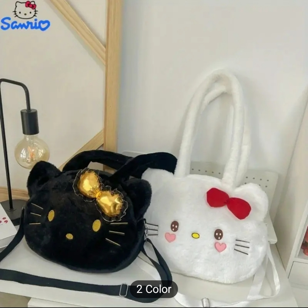 Sanrio Hello Kitty crossbody bag. Color: black and gold - Picture 7 of 8
